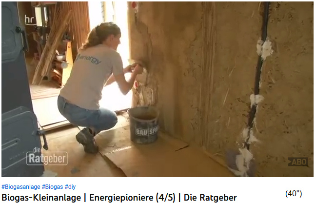 Construcci�n de casas con madera, paja
                    y arcilla