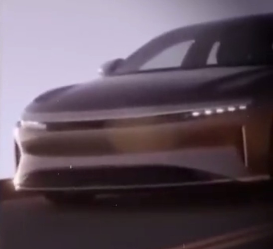 Toyota
                  Wasserauto 2025 purpur