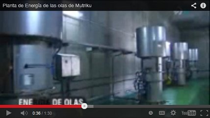 Turbinenhalle des Wellenkraftwerks
                                von Mutriku mit vertikal eingebauten
                                Turbinen