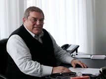 Dr. Peter Schleicher, ein
                            Immunologe mit Praxis in M�nchen