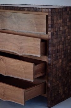 Teak
                  chest with of coconut tiles