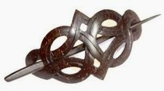 Haarspange aus
                  Kokosschale