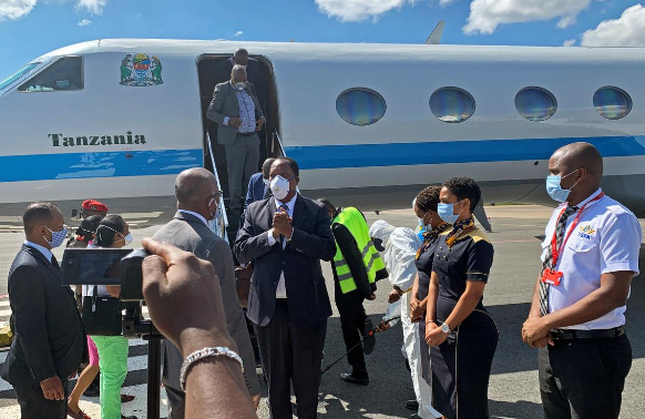 Ankunft des Aussenministers
                  von Tansania in Madagaskar, 8.5.2020
