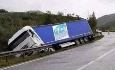 Unfall:
                      Pfizer-Lastwagen sucht Parkplatz und kommt nicht
                      mehr hoch