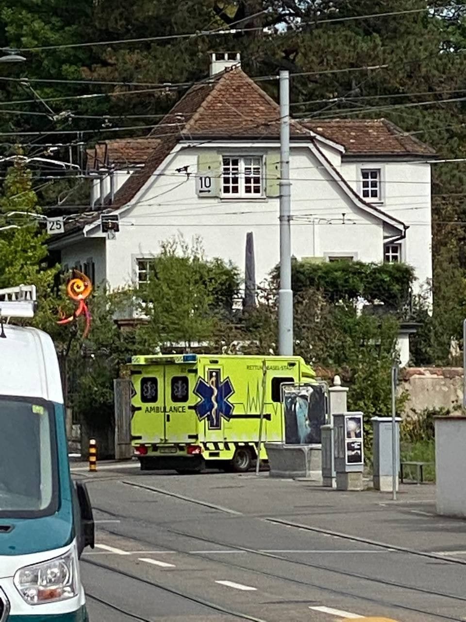 GENimpfschaden Schweiz
                  14.9.2021: Krankenwagen wird allt�glich