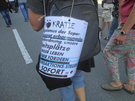 Demo Winterthur
                    18.9.2021: Da fordert jemand eine Transaktionssteuer
                    01