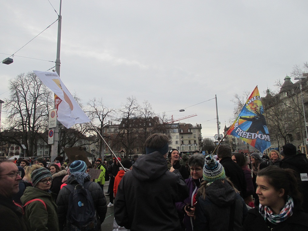 Demo in
                  Z�rich 8.1.2022 01: Start