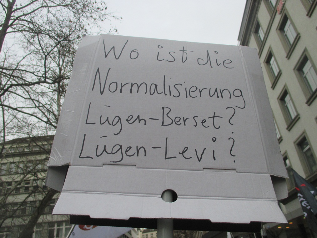 Demo
                  in Zurich, Jan.8, 2022 06: Where is normalization,
                  liar Berset, liar Levy? (Wo ist die Normalisierung,
                  L�gen-Berset? L�gen-Levy?)