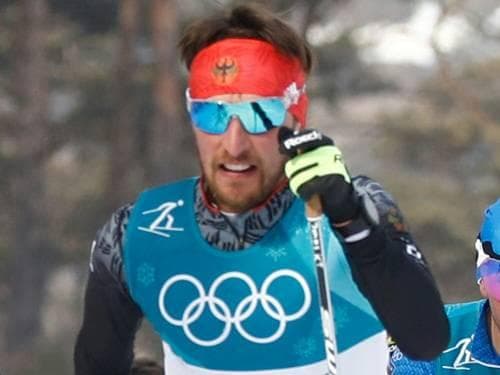 Verdacht GENimpfschaden 4R am 6.2.2022: Jonas
                  Dobler sagt wegen Herzproblemen Langlaufrennen an
                  Olympia ab: Kurz vor Start: Dobler sagt für Rennen ab