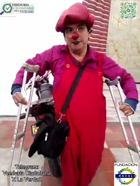 SCHLANGENGIFTimpfschaden in Kolumbien 3.5.2022:
                  Clown warnt vor Sinovac! Er ist an Krücken!