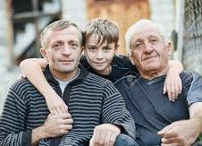 Generationen
              Grossvater-Sohn-Enkel: Vererbungen von Krankheiten k�nnen
              eine Rolle spielen - vor allem durch falsche Ern�hrung