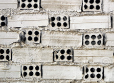 Arcilla
                  blanca con ladrillos blancos