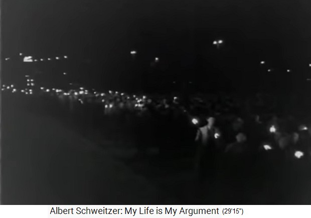 Schweden:
                    Fackelzug für Albert Schweitzer zu seinem
                    Friedensnobelpreis 1952