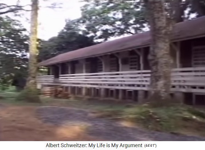 Lambarene 2005:
                    Das alte Spitalgeb�ude ist ein
                    Albert-Schweitzer-Museum