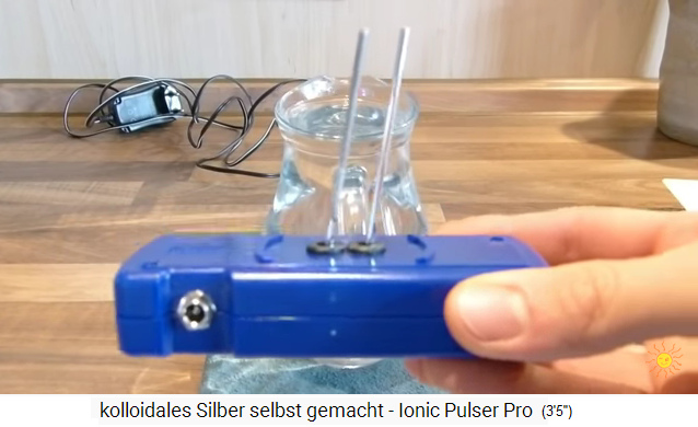 Le dispositif d’ionisation � Ionic Pulser � avec
                  les tiges d’argent � l’int�rieur, gros plan