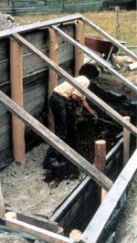 Das B�schungstreibhaus von
                        Oehler mit dem Kaltluftgraben