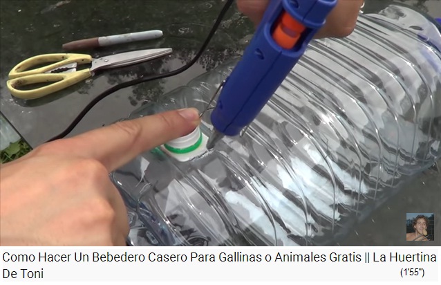 Drinks with vacuum
                    effect 04: The cap is fixed with hot silicone