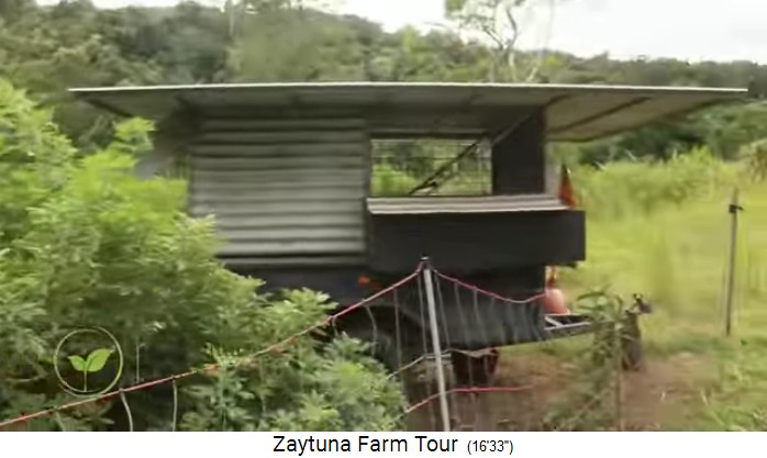 Zaytuna Farm (Australia), chicken trailer