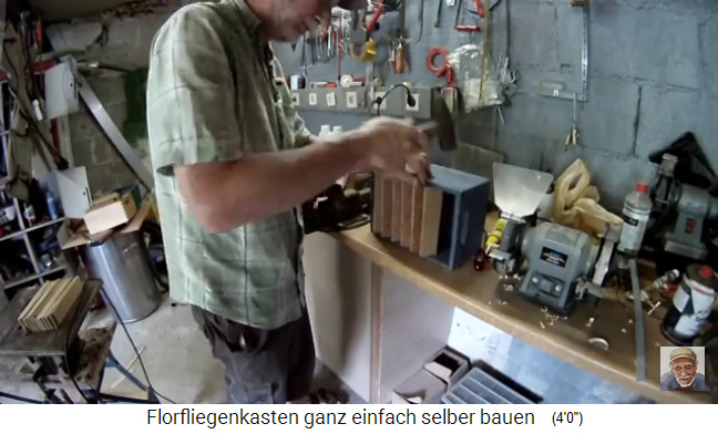 Florfliegenkasten selber bauen 03, schr�ge
                      Lamellen werden an eine Holzkiste genagelt