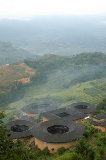 Hakka-Rundh�user in China (02)
                            [1]