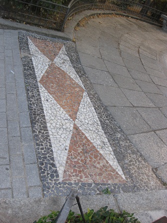 Park
                    mit Mosaik als �bergang Zoom