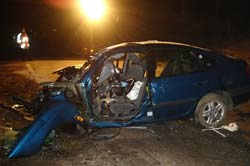 Selbstunfall mit
              Auto gegen Mauer 19.3.2005 mit einem Toten in Matzingen,
              Kanton Thurgau