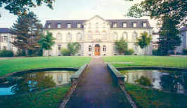 Psychiatrische Klinik,
                                  z.B. in Wil, Schweiz