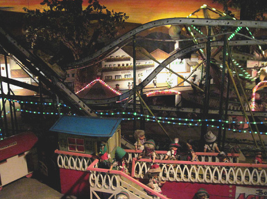 Fairy tale forest in
                              Ibbenbueren 13, funfair model railway with
                              a roller coaster