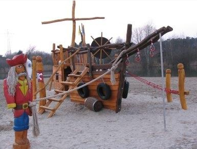 Ship in the recreation area
                                        of Haddorfer Seen ("Haddorf
                                        Lakes") in Wettringen,
                                        region of Muenster, North Rhine
                                        Westfalia, Germany, frontal
                                        view