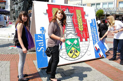 Playground party 16,
                            city coat of arms, company "Sport und
                            Freizeit Salzgitter GmbH", Germany