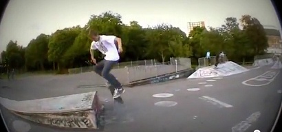 Skating, Schanzenzprung
                            02, Horfield, Bristol, England