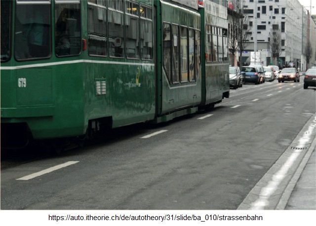 Strassenbahn
                                      kreuzen im Gegenverkehr