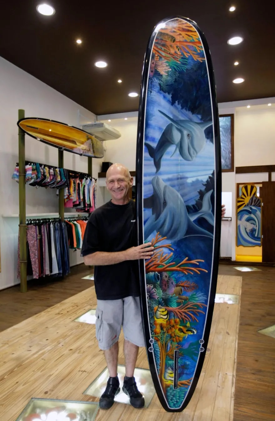 Verdacht GENimpfmord Chapadmalal (Argentinien)
                  12.2.2022: Tischler Renato Tiribelli (66) stirbt beim
                  Surfen - er produzierte einzigartige Surfbretter:
                  Renato Tiribelli, leyenda entre los fabricantes de
                  tablas, muri� mientras surfeaba en Chapadmalal