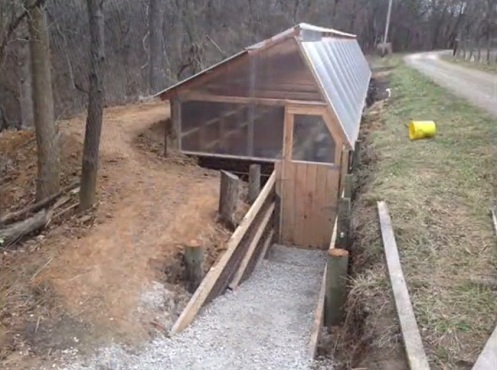 La rampa para la
                                entrada grande est� lista