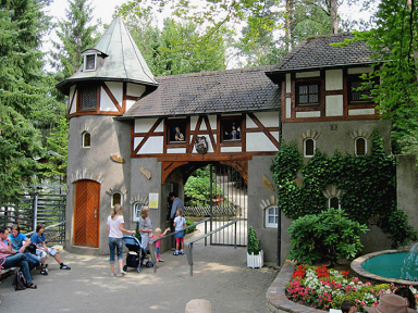 Bosque de cuentos en Ibbenbueren 01, la
                            entrada