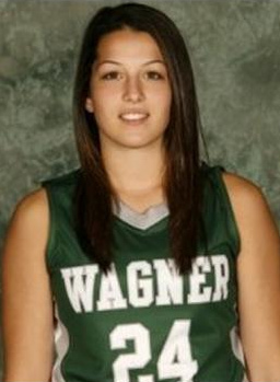 Megan Mahoney, wunderbare Frau
                im gr�nen Shirt