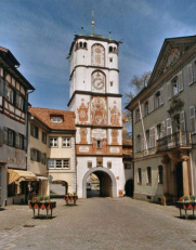 Trottoirs weg, bzw. B�rgersteig weg, z.B.
                          in Wangen im Allg�u beim Frauentor